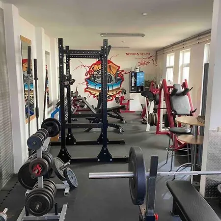 Mit Fitnessstudio Top1 *