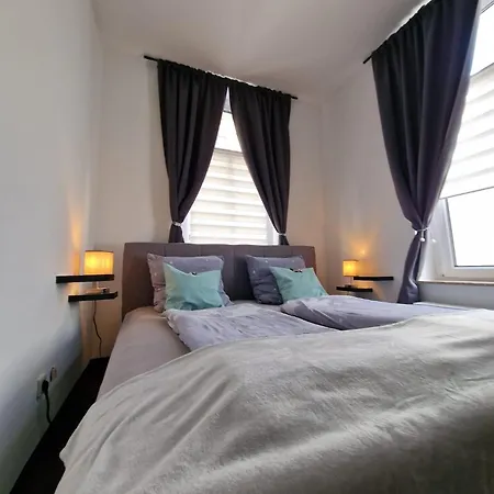Apartment Mit Fitnessstudio Top1 Plauen