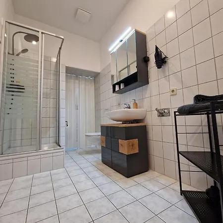 Mit Fitnessstudio Top1 Apartment