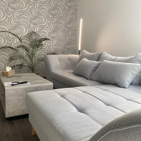 Apartment Mit Fitnessstudio Top1